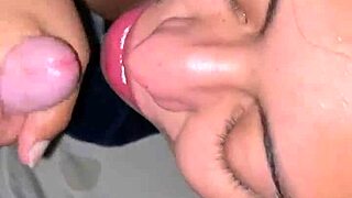 Teen slut begs for massive facial cumshot all over her nerdy glasses