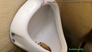 Why Get So Horny Watching His Piss? Cute Ebony Blonde Amateur Close-Up Cum Explosion!