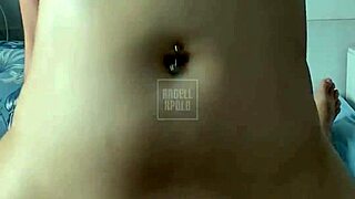 how ya hold back cummin when latina wife's big ass grinds my cock rebolando?