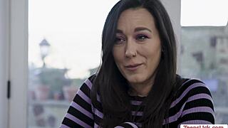 our first date turns into hot pussy licking session