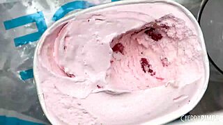 Liz Jordan drips ice cream on perky tits rimmed and pounded doggystyle outdoors