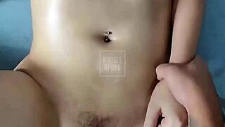 how ya hold back cummin when latina wife's big ass grinds my cock rebolando?