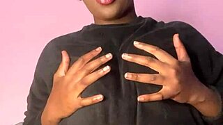 Pretty Tight Pussy Bad Bitch Strips For Dildo Blowjob Phat Ass Ride