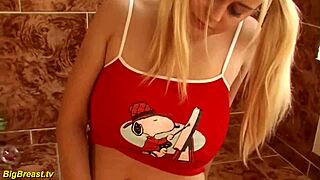 oh man first time banging my busty stepsis with those huge oiled natural tits bouncing everywhere