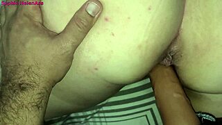 ei, posso fuder essa madrasta rabuda de tetas enormes na minha cama até gozar forte?