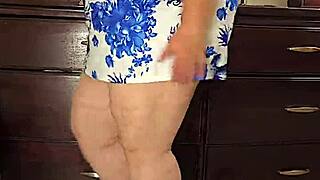 jamdown26 ssbbw shows off thick curvy beautiful body