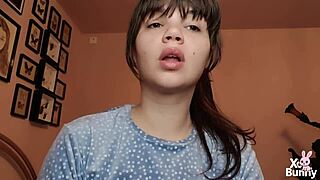 ever wonder how big lipgloss lips smoke up close on webcam?