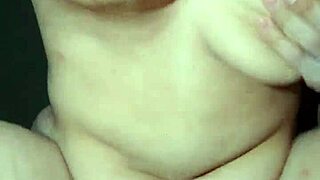 Mi mejor amiga finally gets her fat pussy pounded hard by monster cock!