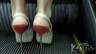 secret upskirt views captured on hz ups 2089