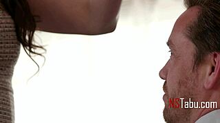 Daily Quickies: Executive Secretary Rides Cowgirl