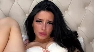 american student fingers squirts toys in horny webcam solo