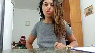 sarah rosa vlog struts her sexy curves unapologetically