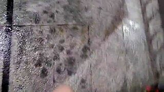 i love strolling outdoors and peeing as shemale ting xuan