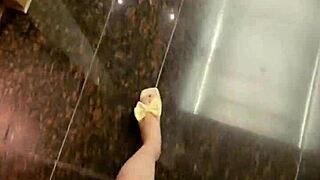 i love strolling outdoors and peeing as shemale ting xuan