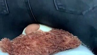 wanna see me facesit mr bear right through these tight jeans?