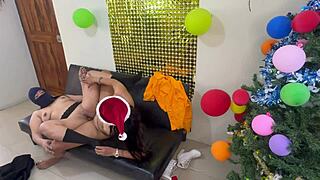 happy new year babes!! these latinas lick pussy and scissor wild 🎉👅💦