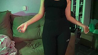 Curvy Latina in Leggings Worships Ass Before Doggystyle Fuck