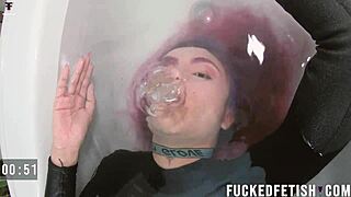 Experience Pulses Blackout Neoprene's Extreme Lung Retention Underwater!