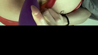 Masturbating so good watch my creamy cumshot