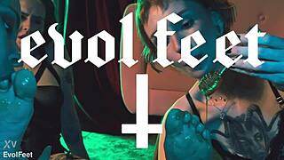 Goddess Feet Dripping Honey Licked By Bisexual Brunette And Redhead Slaves