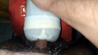 digging slow into this homemade pussy feels amazing