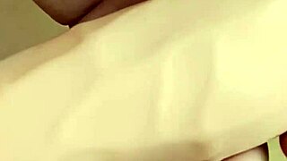 Great fuck cumming on pierced pussy