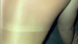 big cocked stud rips latina's swollen pussy in puteiro room