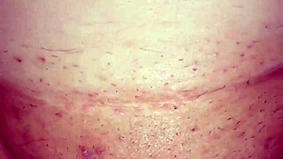 gordinha delicia shakes her big juicy ass for you