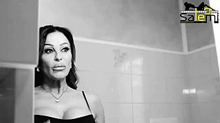 luana borgia invites you to a special conversation about love and relationships in this intimate video.