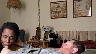 Homemade Ebony Amateur Craves Sucking Interracial Cock in Bedroom