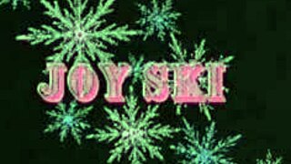 Essa novinha geme delícia tomando rola no cu no dormitório dos amigos