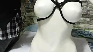 peruvian girl learns bdsm tutorial on tying her own boobs tight