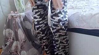 Elza's Nylon Tights Ignite Wild Ass Worship Fetish Explosion!