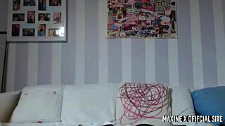 Maxine X Vibes Clit On Fuck Machine Dildo Squirting Orgasm Big Ass Solo