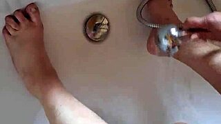 Chubby German Mature Washes Dirty Bare Feet In Bathtub!