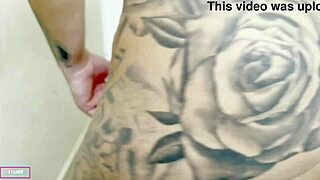 Curvy Latina Milf Spreads Big Pussy for Doorman Creampie After Husband Leaves