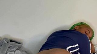 omg humping my pillow so hard after gym... pussy throbs