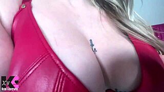 i'm the unaware giantess goddess digesting tiny man gift in my belly