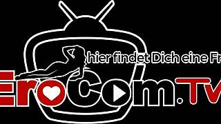 dünne schwarzafrikanische milf stöhnt laut beim analfick in ihren kleinen engen arsch