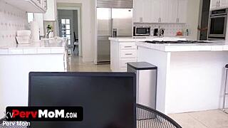 pervmom richelle ryan cheats with tyler cruise huge cock bed fuck