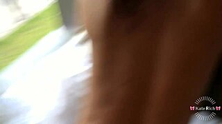 wow, fucking this skinny babe right in front of nosy neighbors!