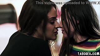 hey gizelle, wanna join maya and hazel's pussy licking orgy?!