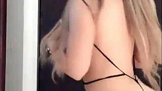 i sneak a peek at that big latina ass in the bathroom