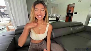yo clara trinity back getting folded fucked by jmac