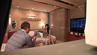 Have you seen this young japanese idol's secret bedroom ass play?