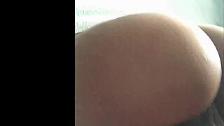 vaya culona brasileña cabalgando sin parar esa nalgona cachonda le encanta anal pov con su culo perfecto!!