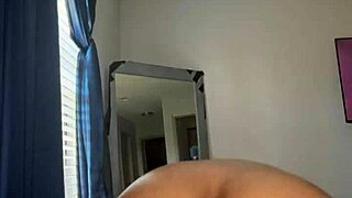 Watch that fat black ass twerking from muscular bodybuilder with small waist and young skinny curves