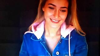 blonde chaturbate babe rubs her webcam curves in hot web chat