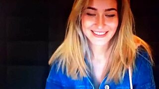 blonde chaturbate babe rubs her webcam curves in hot web chat