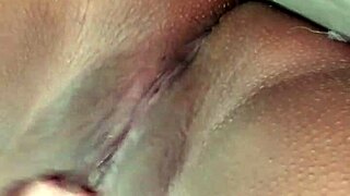 Homemade Chubby Brunette's Shaved Pussy Teases in Fat Ass Webcam Closeup